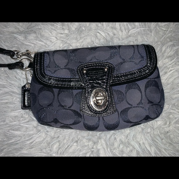 Blue Coach Wristlet - Picture 2 of 6